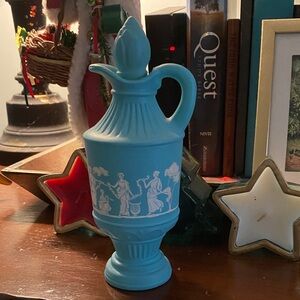 Vintage May 1979 Teal Decorative Base